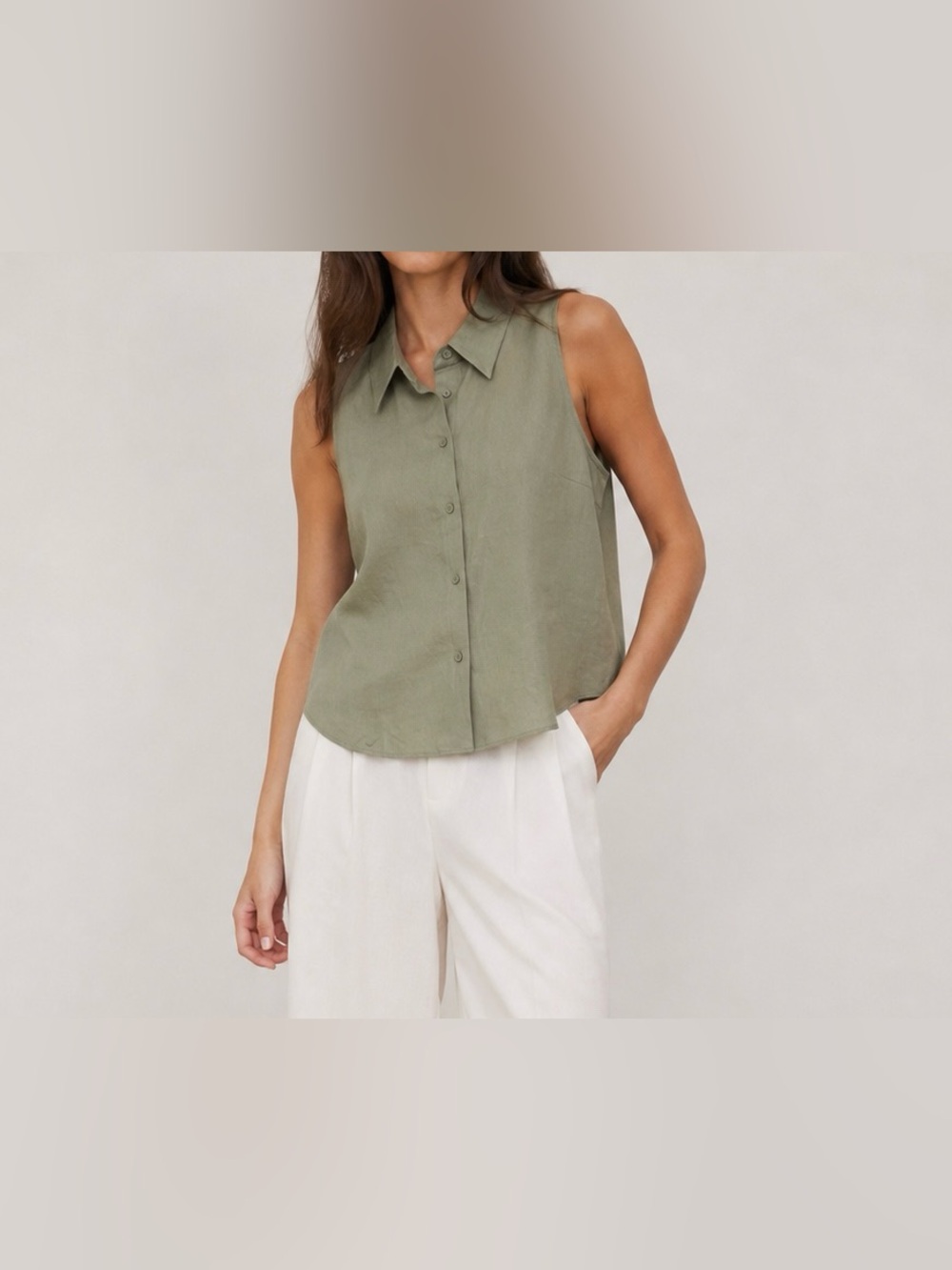 Aritzia Babaton Protocol Linen Top Olive Green Sleeveless Button Up Blouse 10